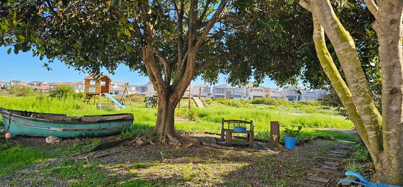 4 Bedroom Property for Sale in Blue Lagoon Western Cape